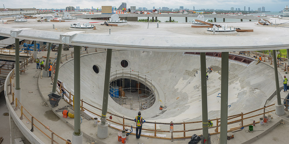 The aquarium begins to resemble the finished product, with walkways and a roof.